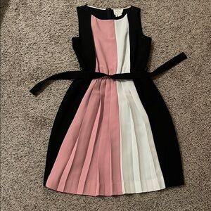 Kate Spade WM Size 8 Black Dress with Pink & White Pleated Front